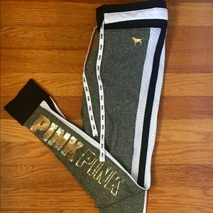 Victoria’s Secret PINK yoga leggings